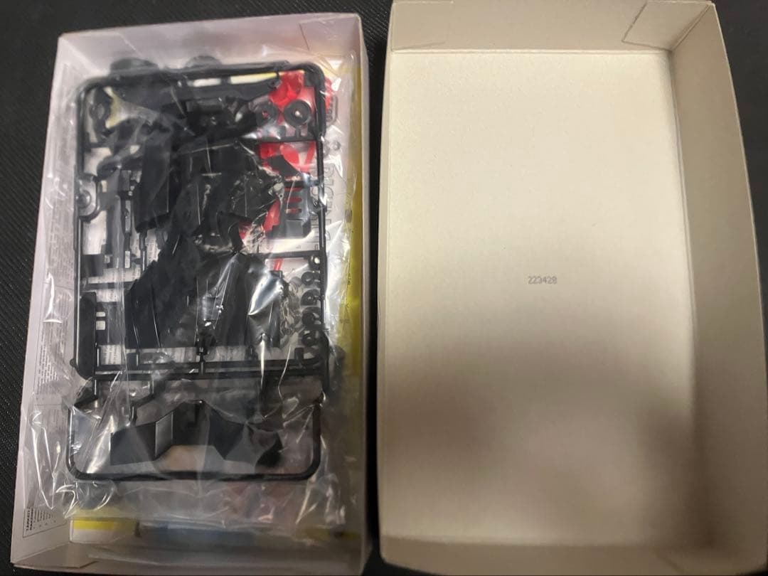 未組立 タミヤ エアロミニ四駆 ライトニングマグナム & ライジングトリガー