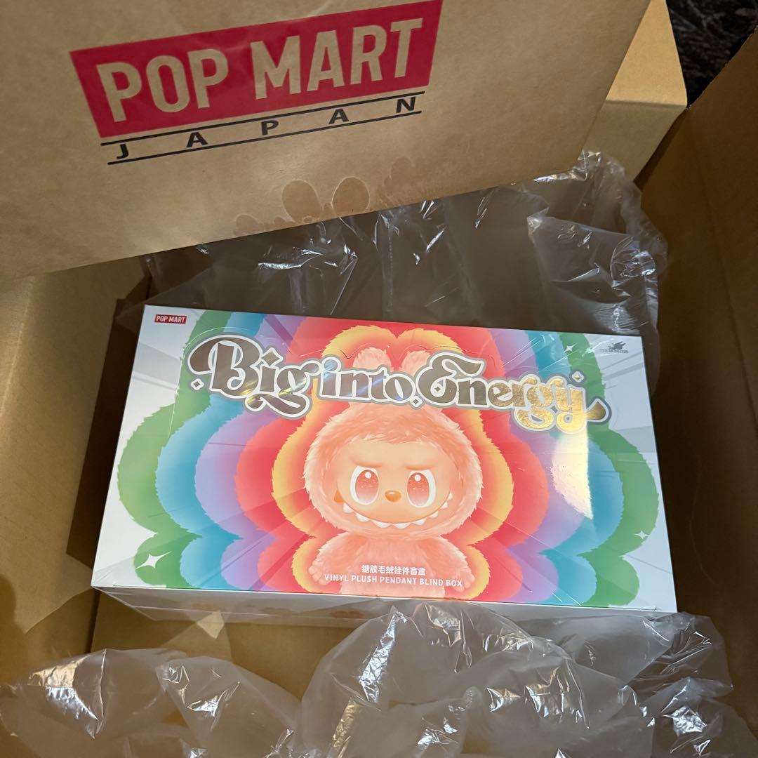 THE MONSTERS Big into Energy ぬいぐるみ