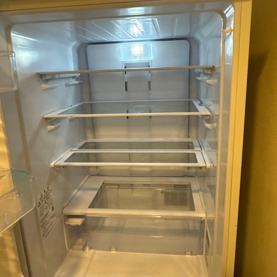 【値下げ交渉歓迎】シャープ　冷凍冷蔵庫 SJ-G417J-W 2022年製