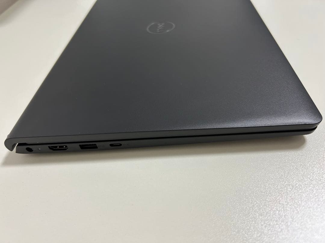 Windowsノート本体 Vostro3425