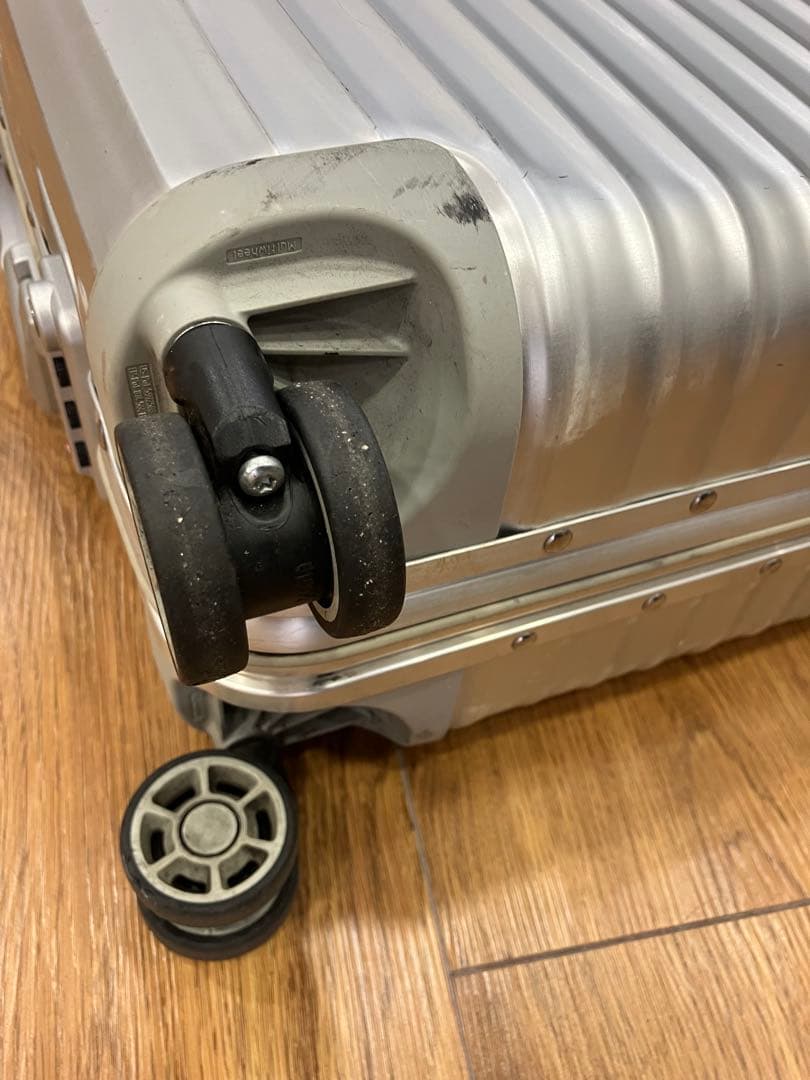 【RIMOWA】 トパーズ 32L 2輪