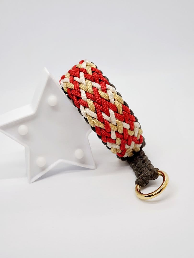 カラーを楽しむ 四色モザイクチョーカー