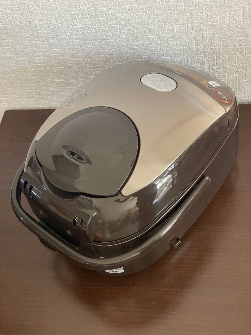 ZOJIRUSHI NW-VA10 炊飯器