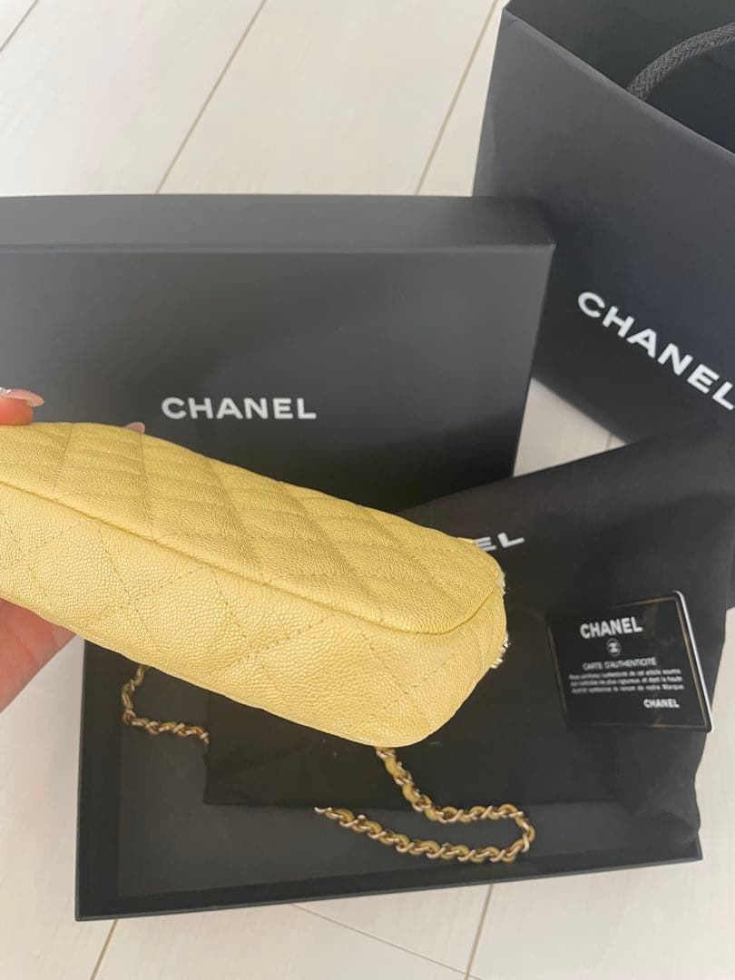 ♡超美品♡レア品CHANELマトラッセ⭐︎チェーンウォレット⭐︎黄色ショルダーバッグ