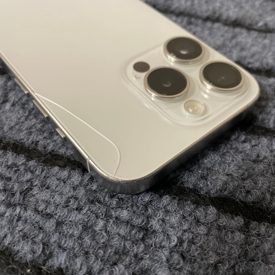 162 iPhone15 Pro 128GB ホワイトチタニウム SIMフリー