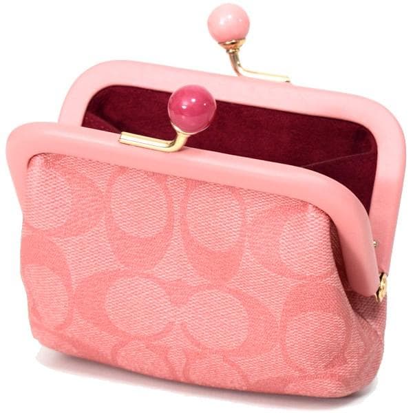 お札も収納 COACH 小銭入れ 財布.がま口シグネチャーc2132.ピンク