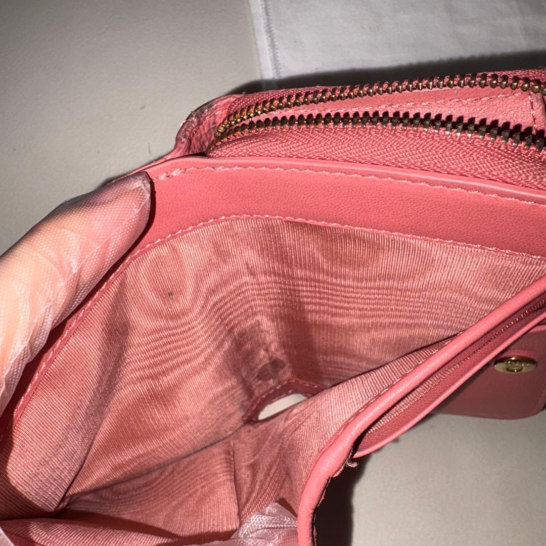 cocoDior ローズピンク キルティング 二つ折り財布　カロ