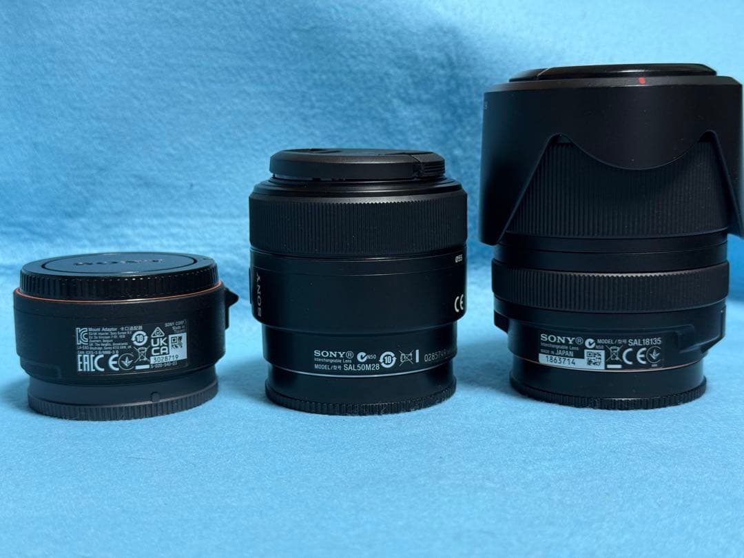 マウントアダプターLA-EA5 とSONY Aマウントレンズ2種