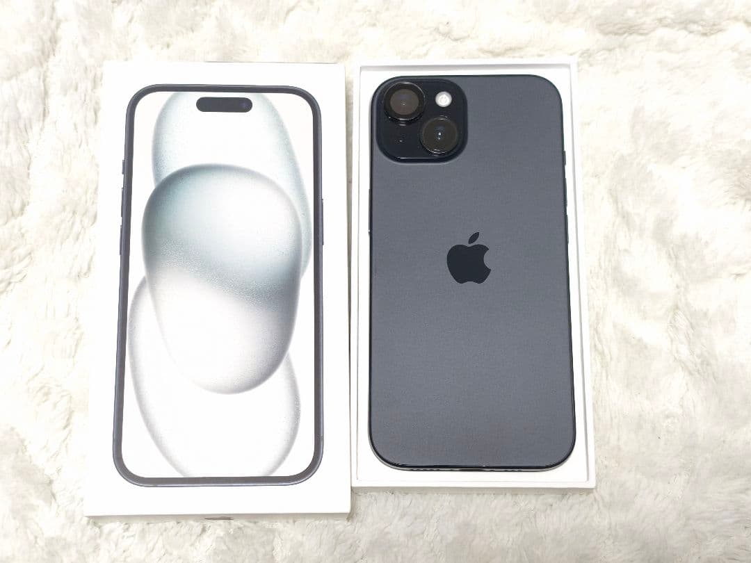 iPhone15 ブラック 256GB