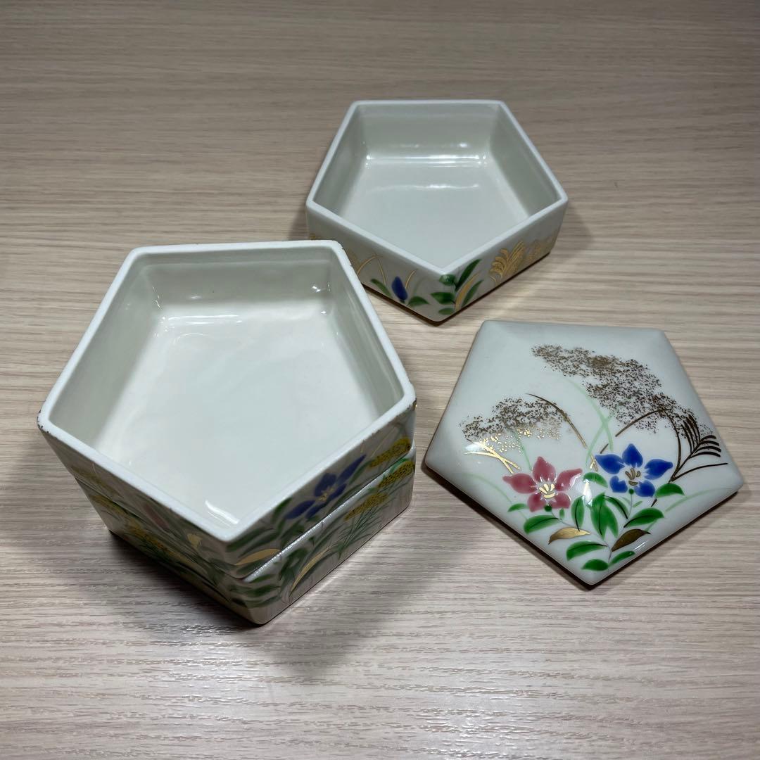 値下げ【昭和】五角形　陶器　三段　かさね重　合格縁起物