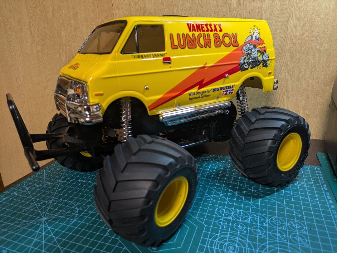 ラジコンTAMIYA　ランチボックス完成品