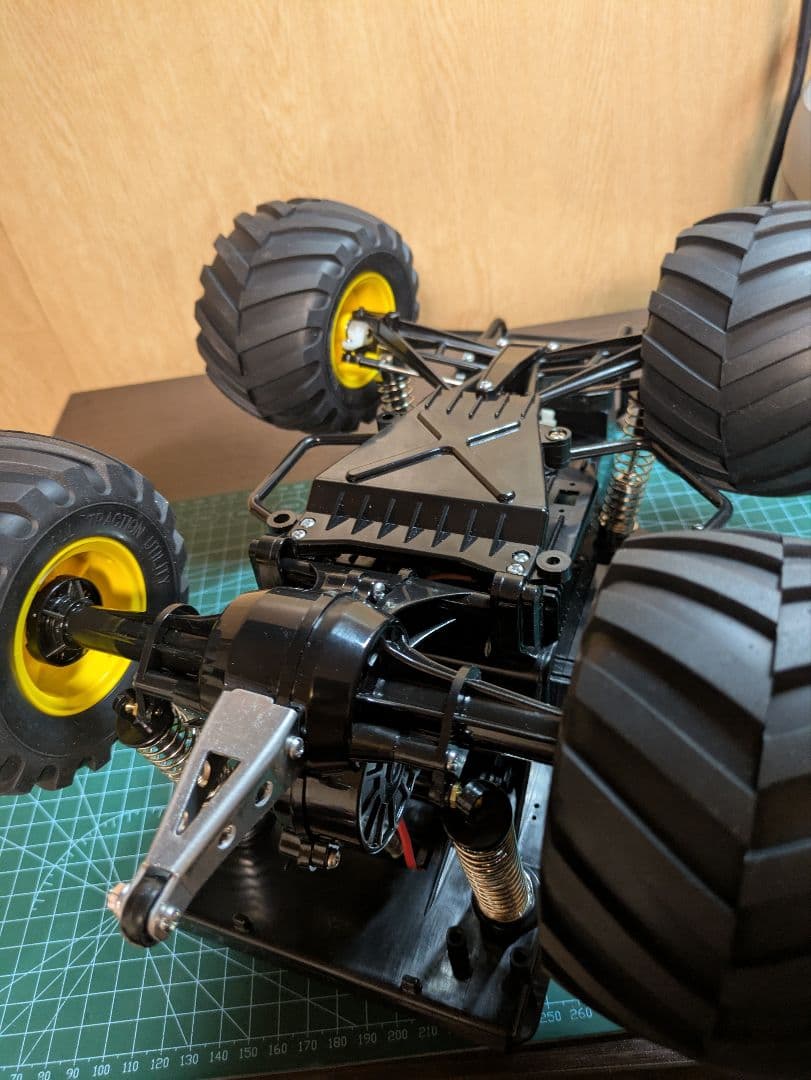 ラジコンTAMIYA　ランチボックス完成品