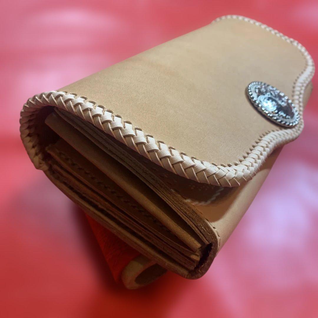 ハンドメイドレザークラフトヌメ革牛レース編み長財布　ヌメ革長財布