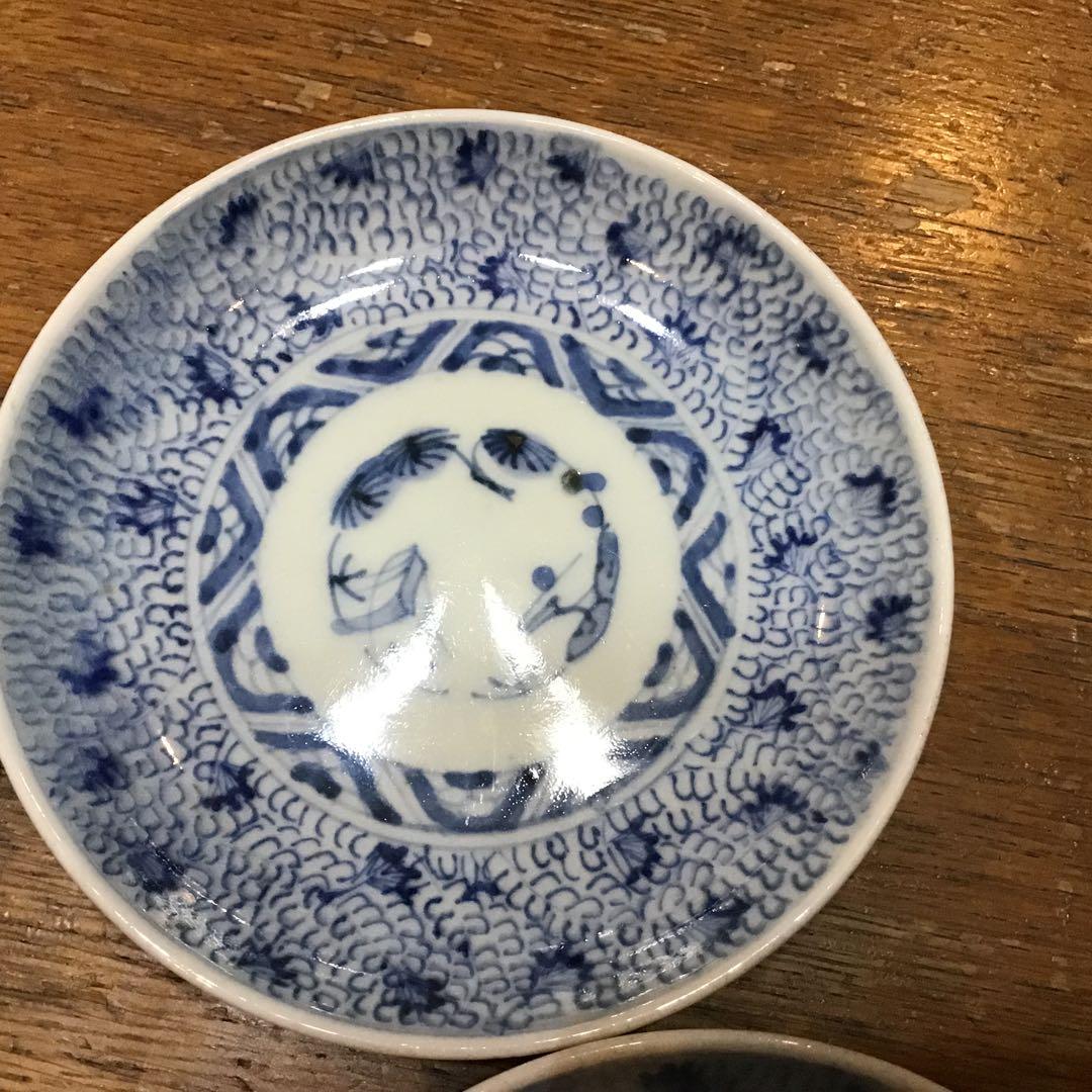 成化年製　古伊万里染付け　微塵唐草　　小皿