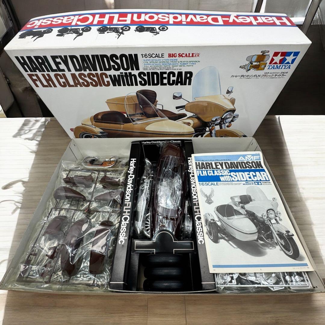 【内袋未開封】タミヤ 1/6 ハーレーダビットソン FLHクラシック サイドカー