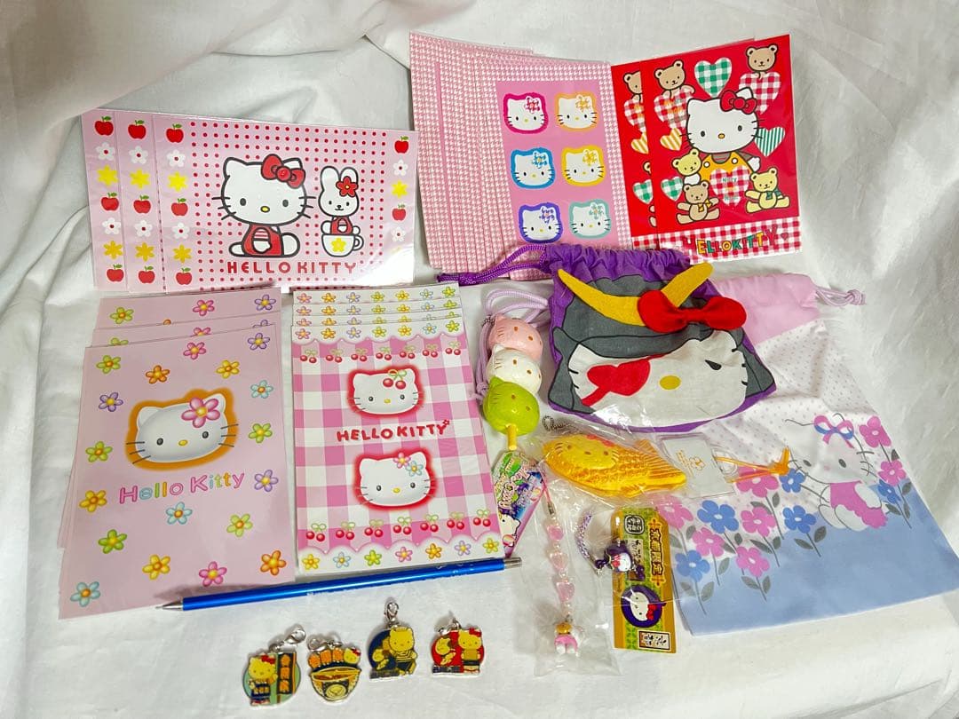 匿名配送/ハローキティ グッズ110点セット 当時物