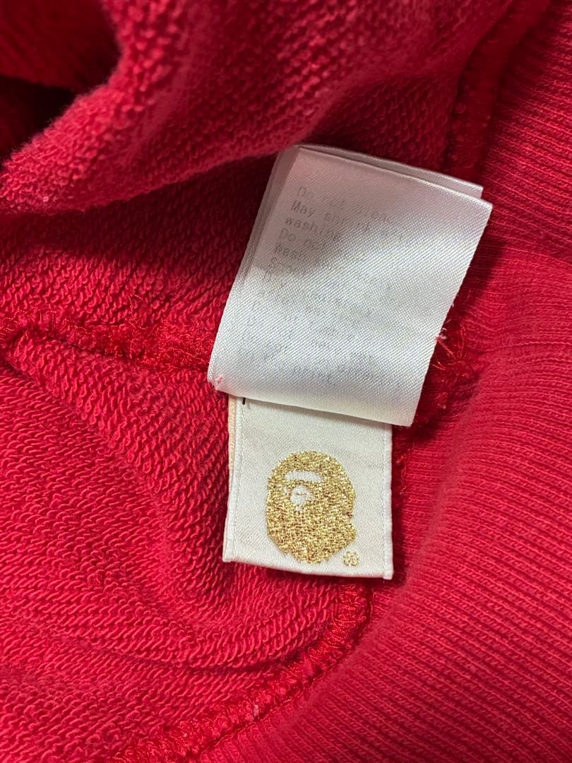 じょ様限定　バックプリント付き A BATHING APE レッド パーカー