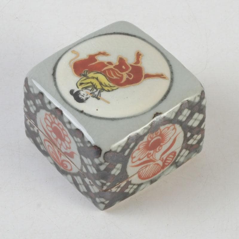 茶道具　萬古焼　加賀瑞山造　干支牛人物牧童文　角香合　共箱　V　9688