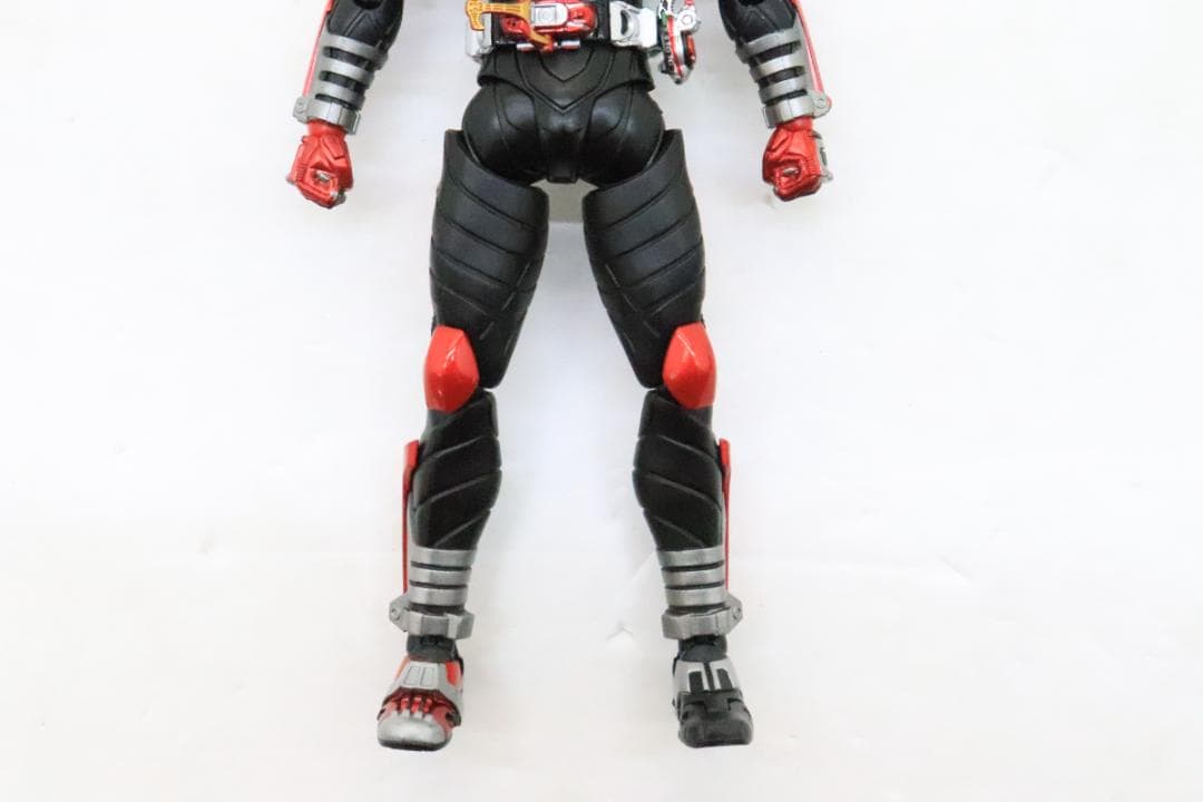 S.H.F 仮面ライダーカブト ハイパーフォーム 30-JD0121-05