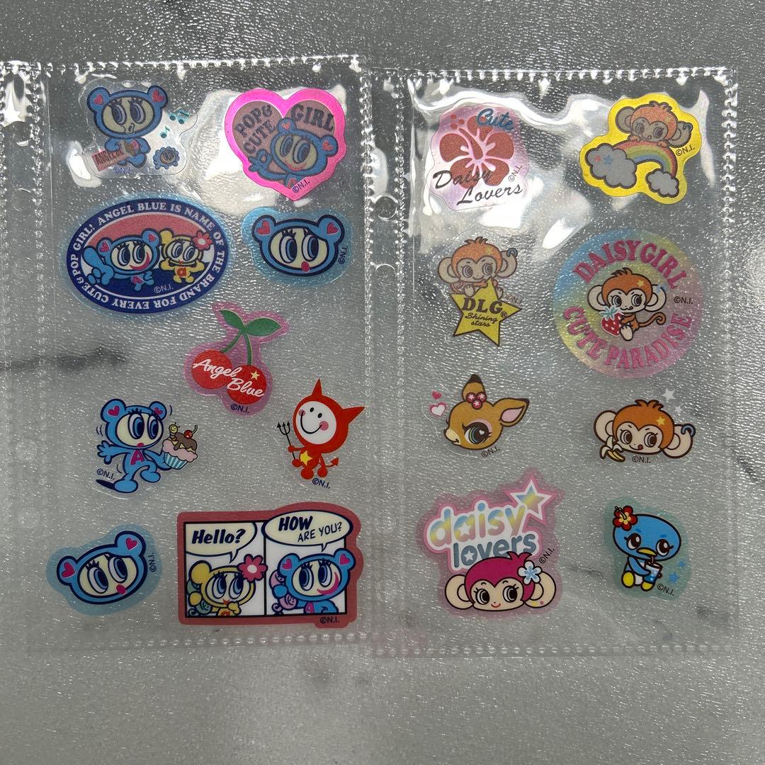 最終値下げ　キティシール帳　完成品　19ページ　キーホルダー付き