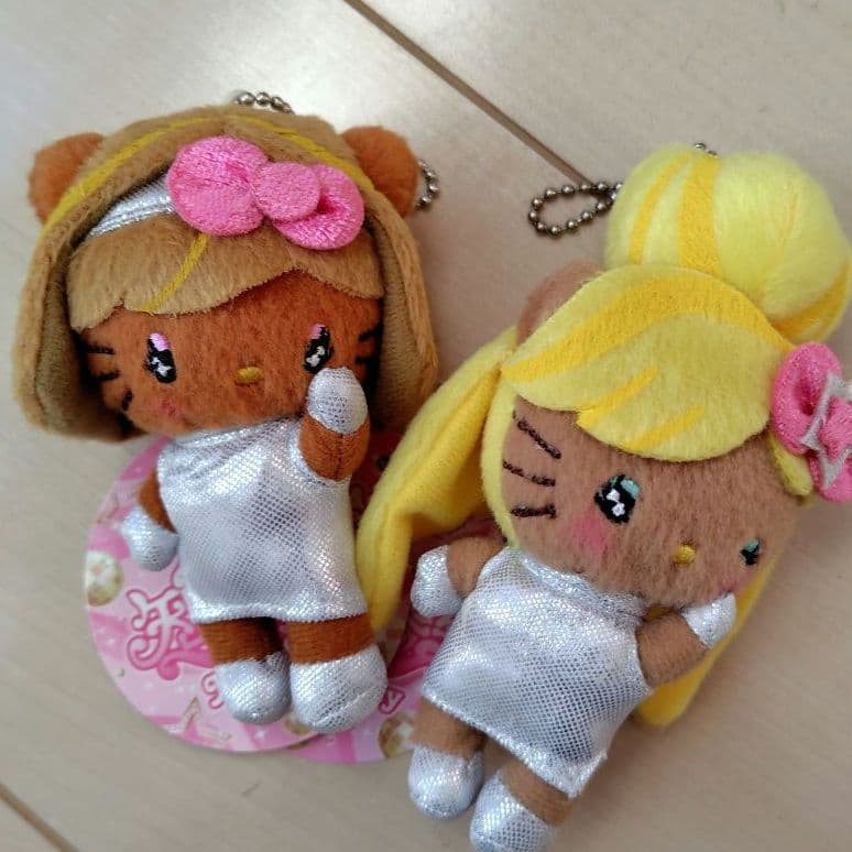 ●新品保管品●矢島美容室 ハローキティ ボールチェーンマスコット キーホルダー