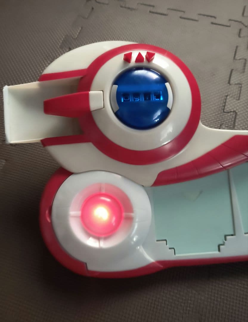 アカデミーデュエルディスク オシリスレッド