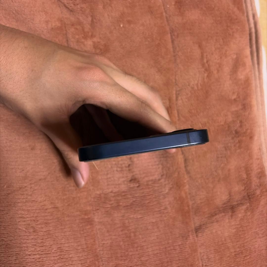 Apple iPhone 12 本体 ブラック　256GB