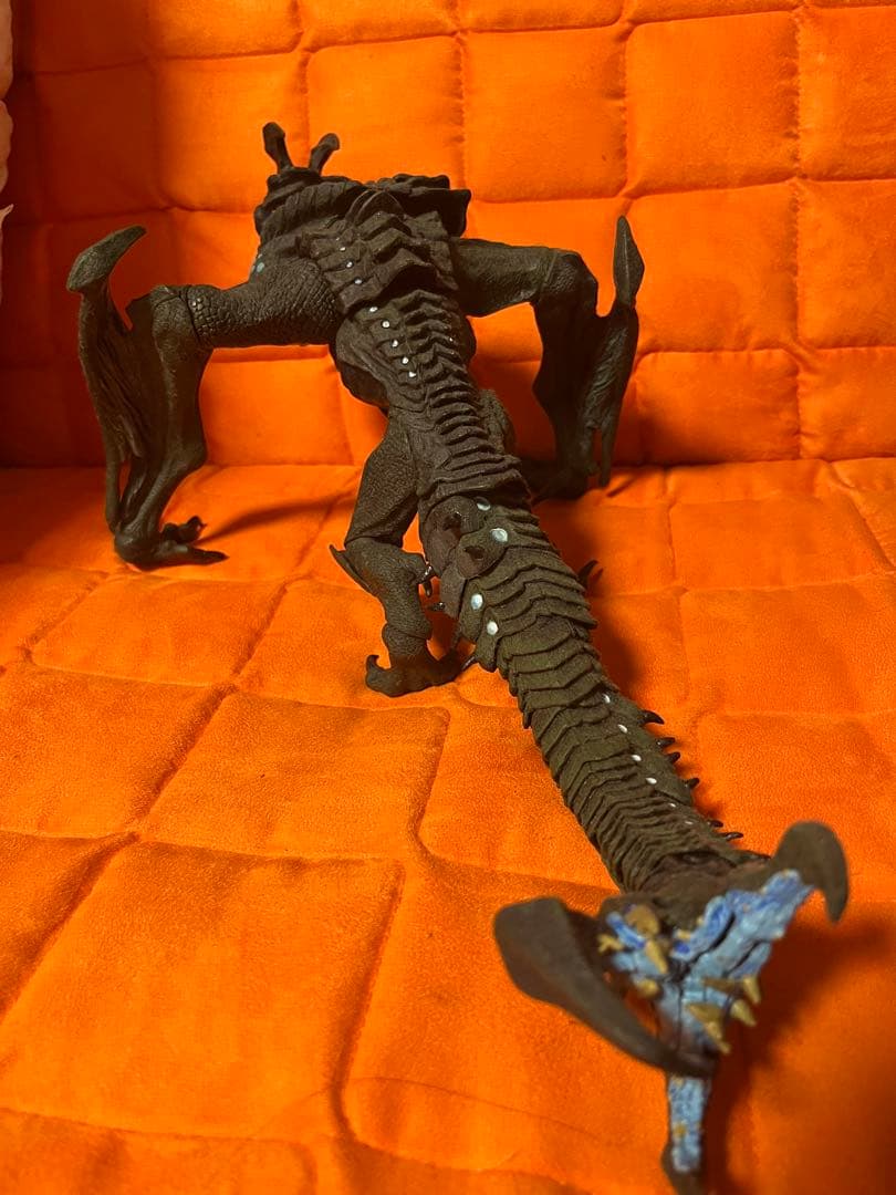 NECA パシフィックリム オオタチ オオタチベイビー