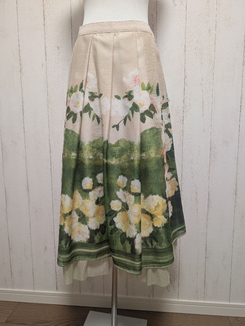 (未使用品タグ付き)エムズグレイシー40 　　お花プリントスカート