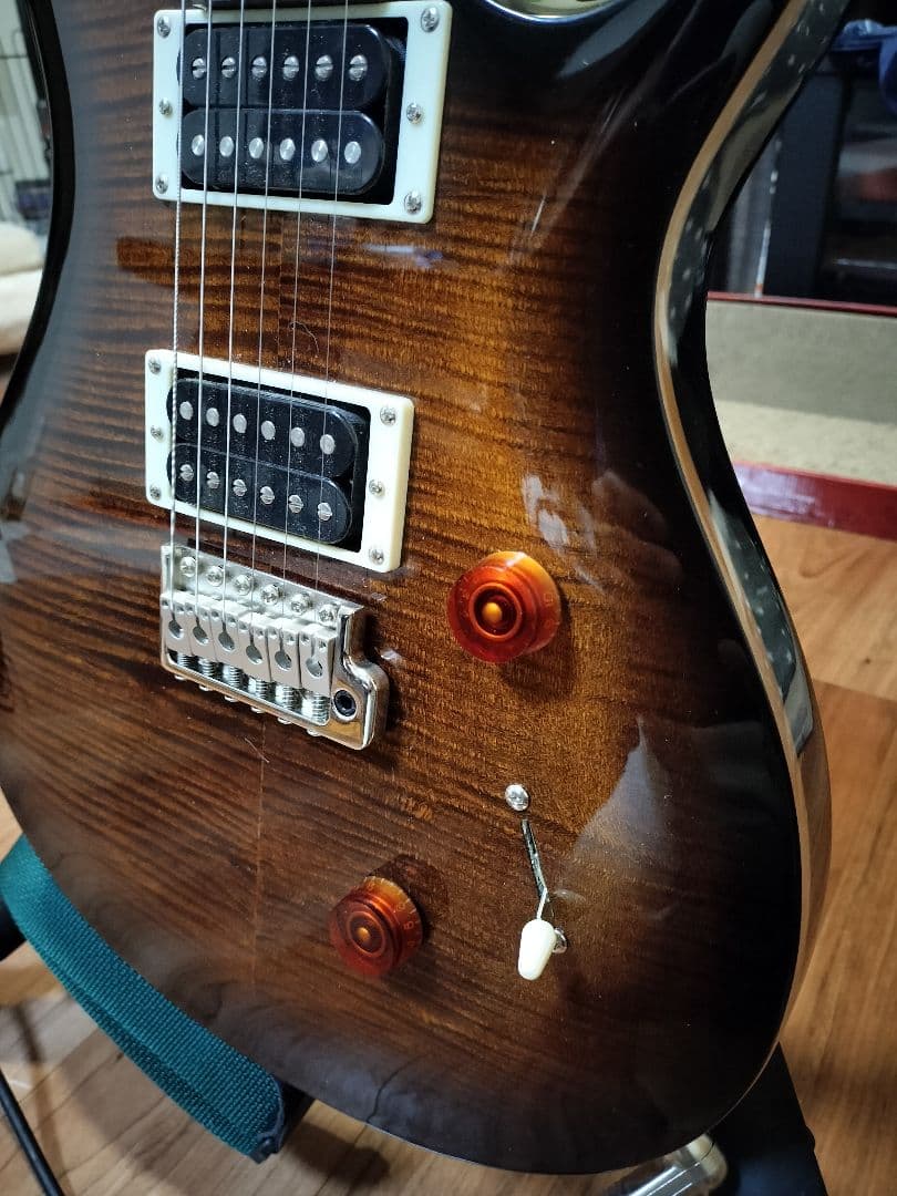 PRS SE Custom24　2024年7月28日購入　ロック式ペグ 交換済み