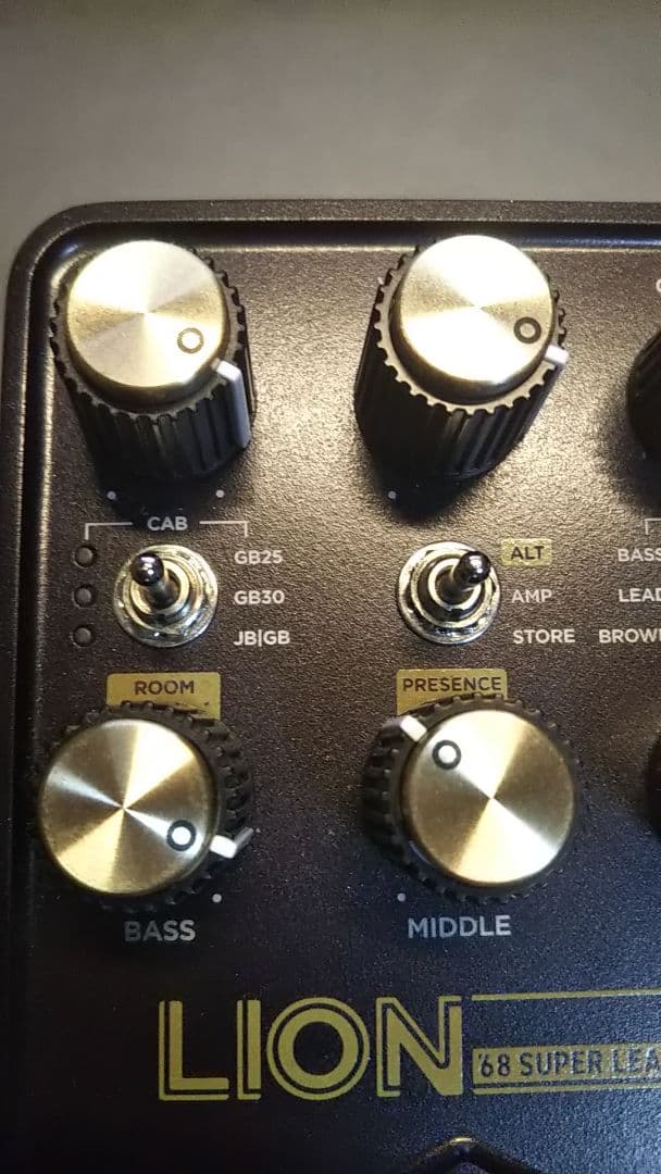 【美品】UNIVERSAL AUDIO LION '68 Super Lead