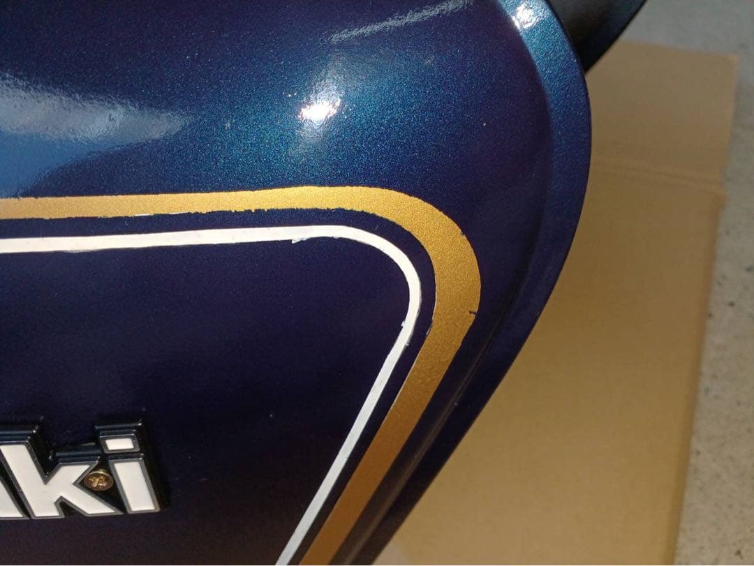 ✨希少✨カワサキZ750FX1型紺ガソリンタンク 純正段ボール入り