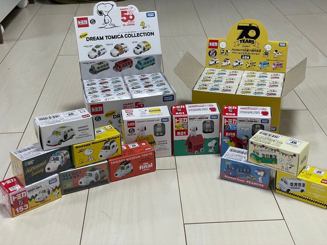 最終値下げ!! 値段交渉も受け付けます！ SNOOPY×トミカ 新品未開封