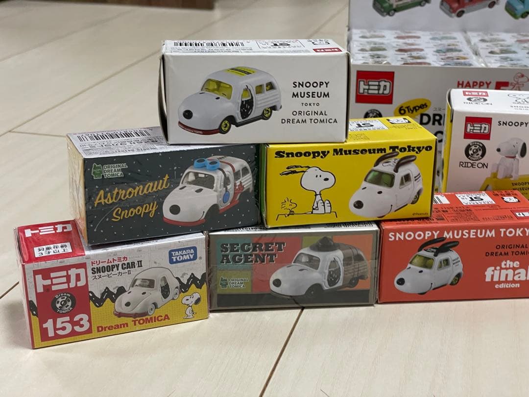 最終値下げ!! 値段交渉も受け付けます！ SNOOPY×トミカ 新品未開封