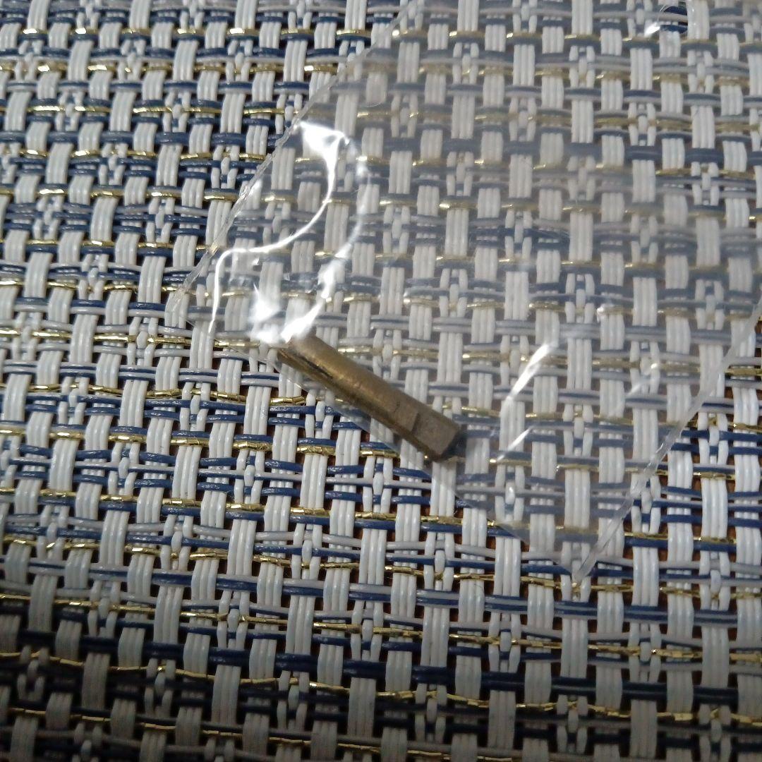 東京時計のウランガラス　青色アーチ型置時計