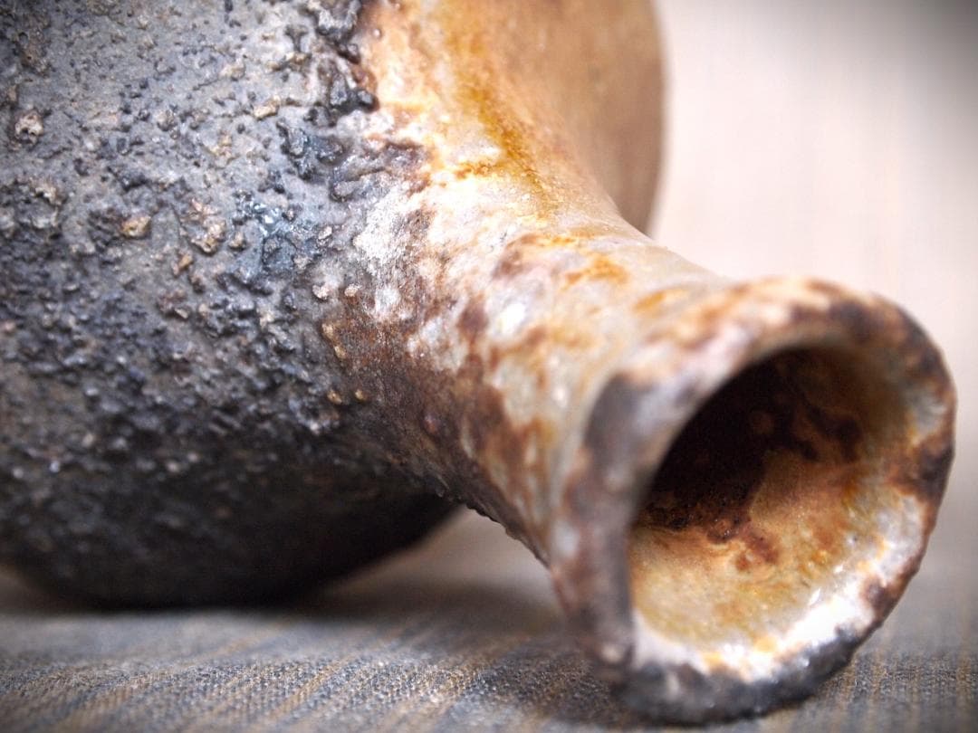 希少作★小山末廣【師：金重素山】備前(窯変〉徳利★共箱