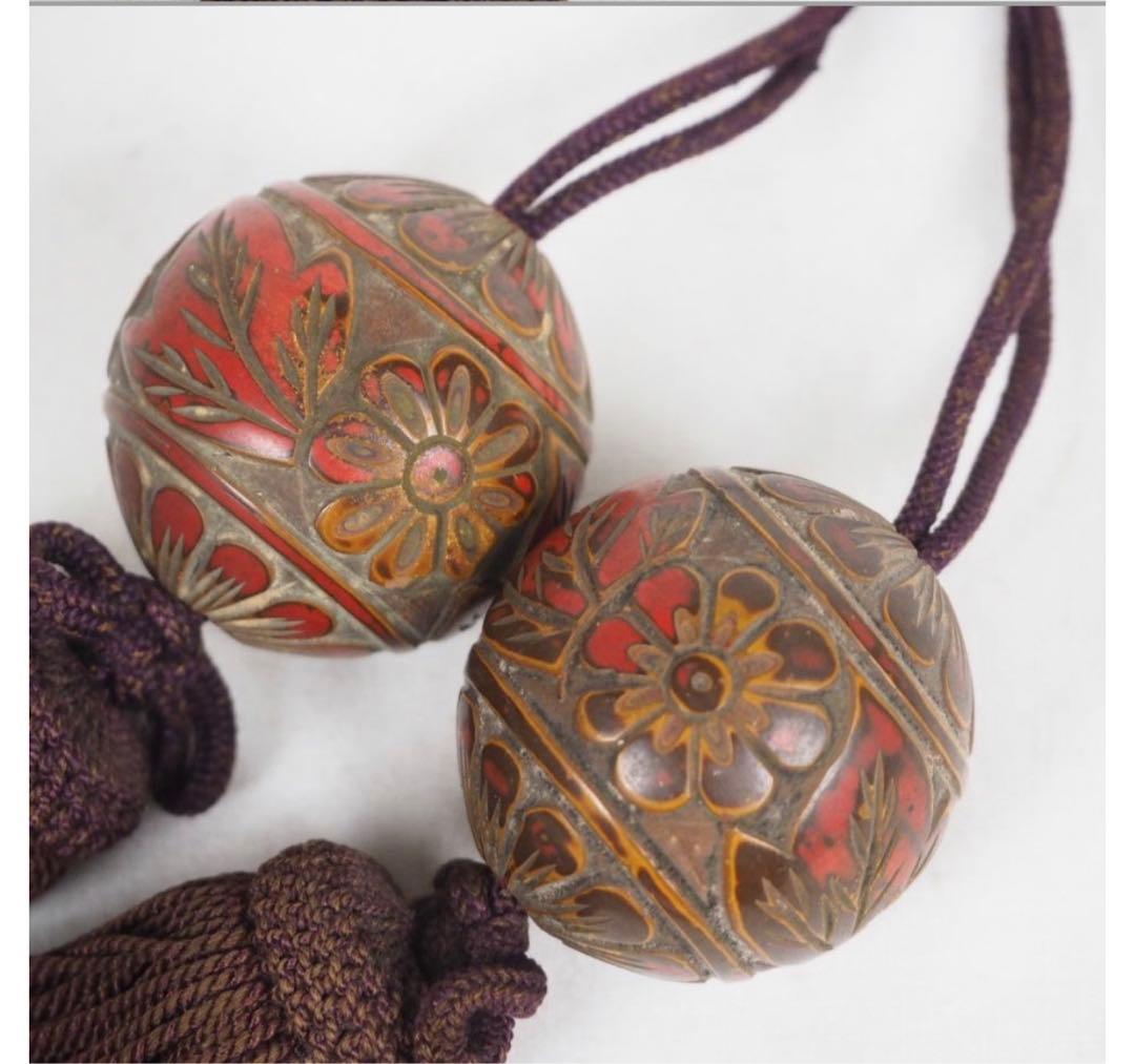 送料無料　時代物 　古い堆朱風鎮