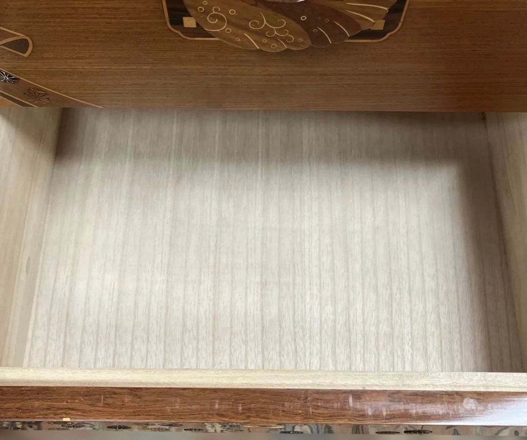 寄木箪笥　木象嵌　３段チェスト　サイドボード 整理箪笥　寄木細工　鍵付き　②