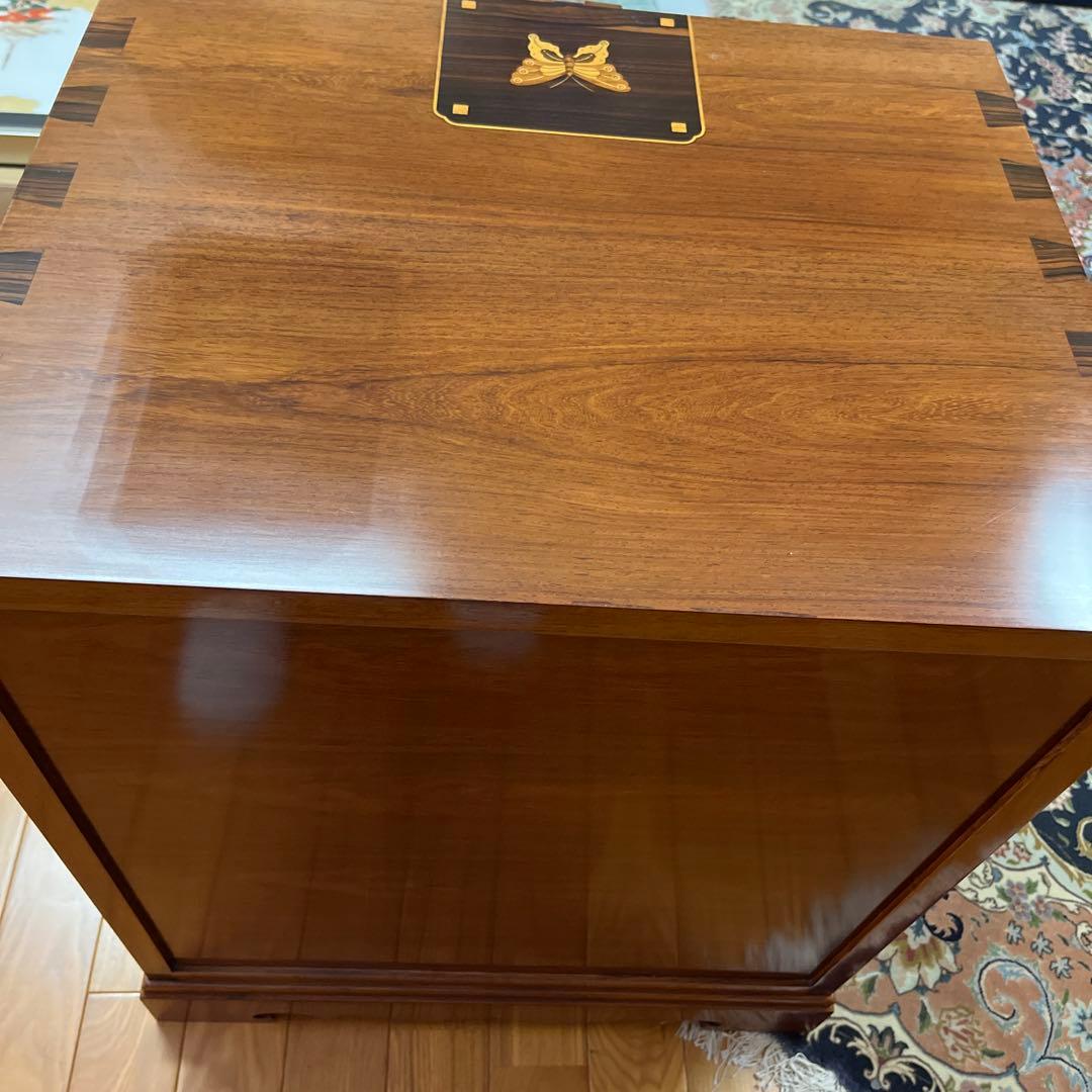 寄木箪笥　木象嵌　３段チェスト　サイドボード 整理箪笥　寄木細工　鍵付き　②