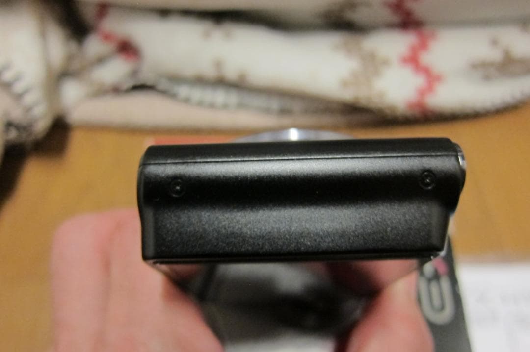 CASIO EXILIM Hi-ZOOM EX-H15 ブラック　美品