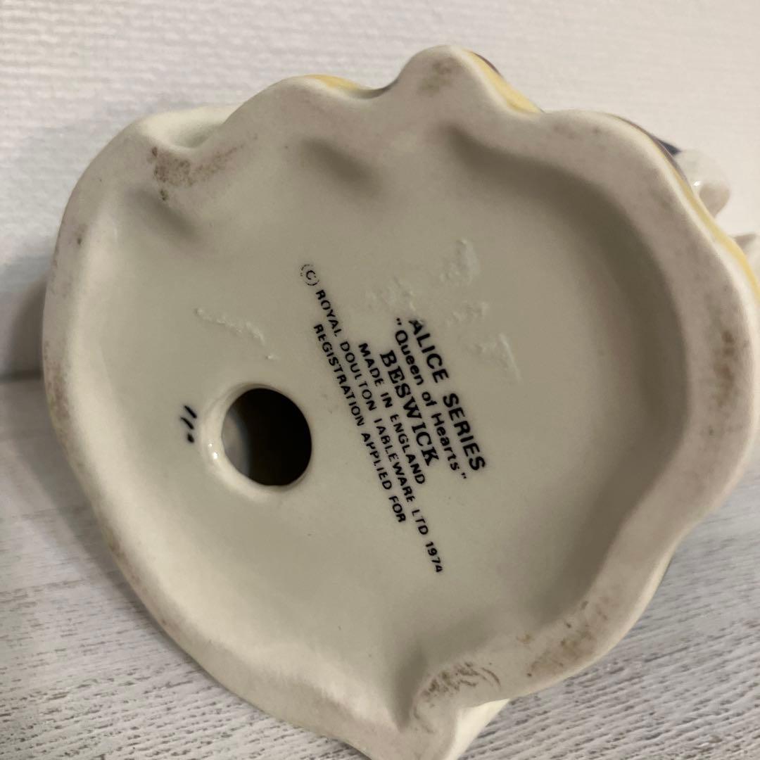 BESWICK　陶器　人形　不思議の国のアリス　ハートの女王　英国　ビンテージ