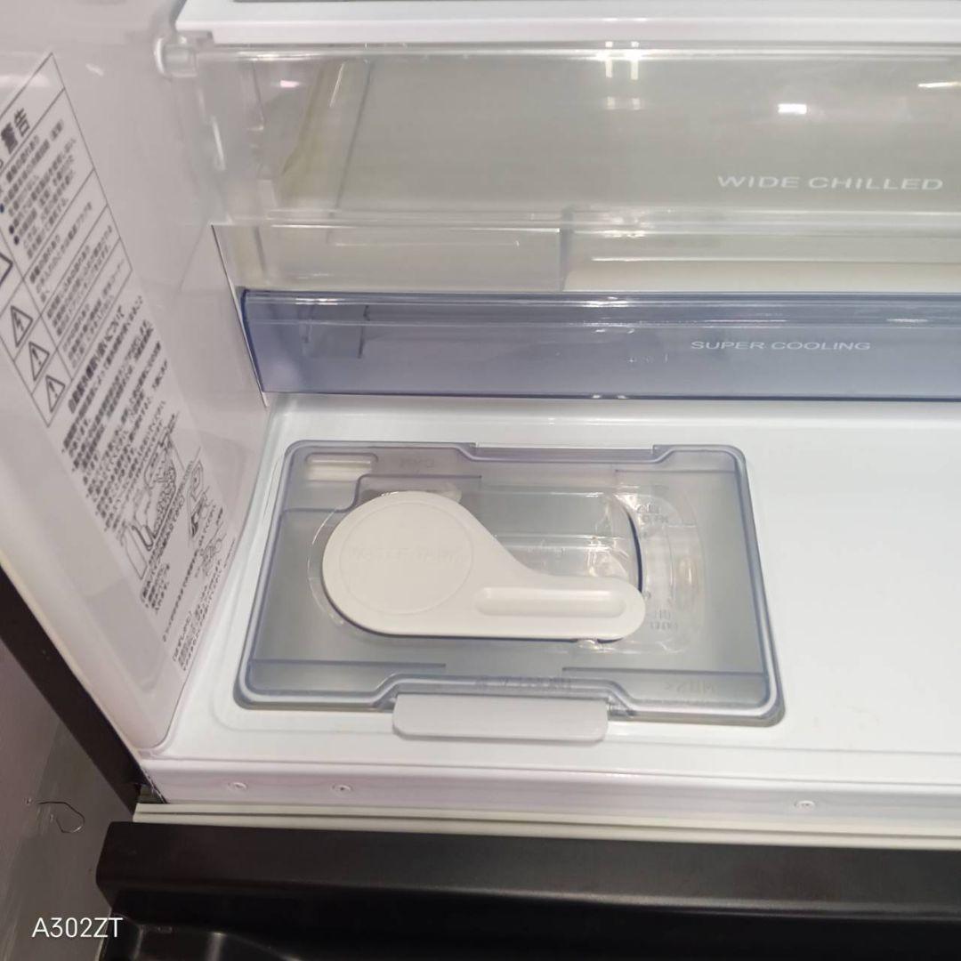 449 送料設置無料 三菱　自動製氷機能付き大型冷蔵庫　330L