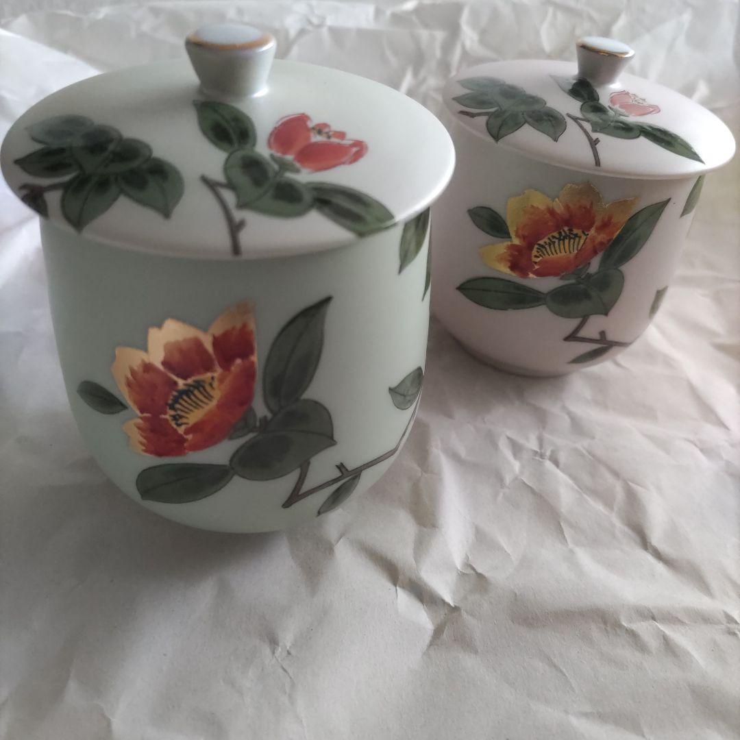 九谷焼　 穂光　蓋付き夫婦湯呑み　金箔　金彩