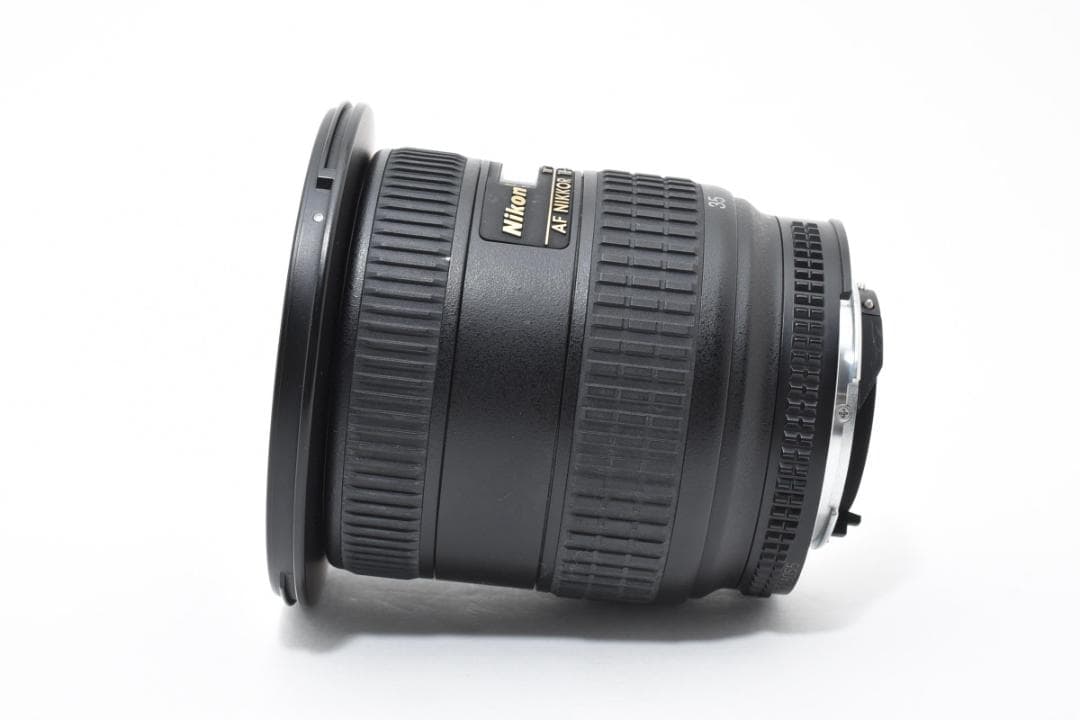 Nikon／レンズ　AF NIKKOR 18-35 F3.5-4.5D ED　D