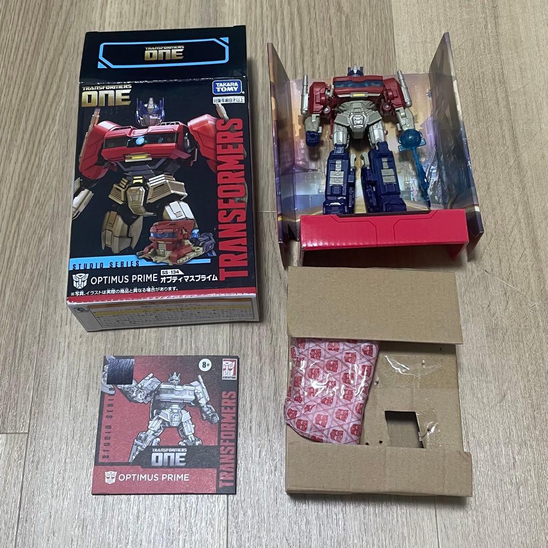 トランスフォーマーONE オプティマスプライム フィギュア