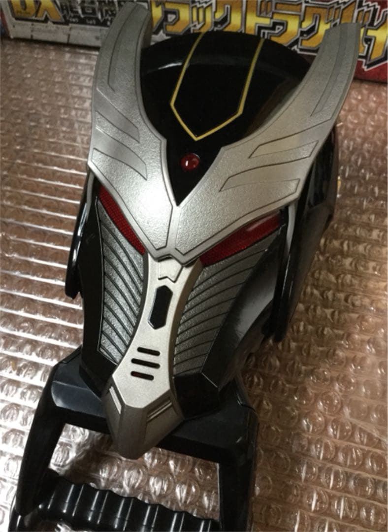 バンダイ　仮面ライダー龍騎DXブラックドラグバイザー　美品