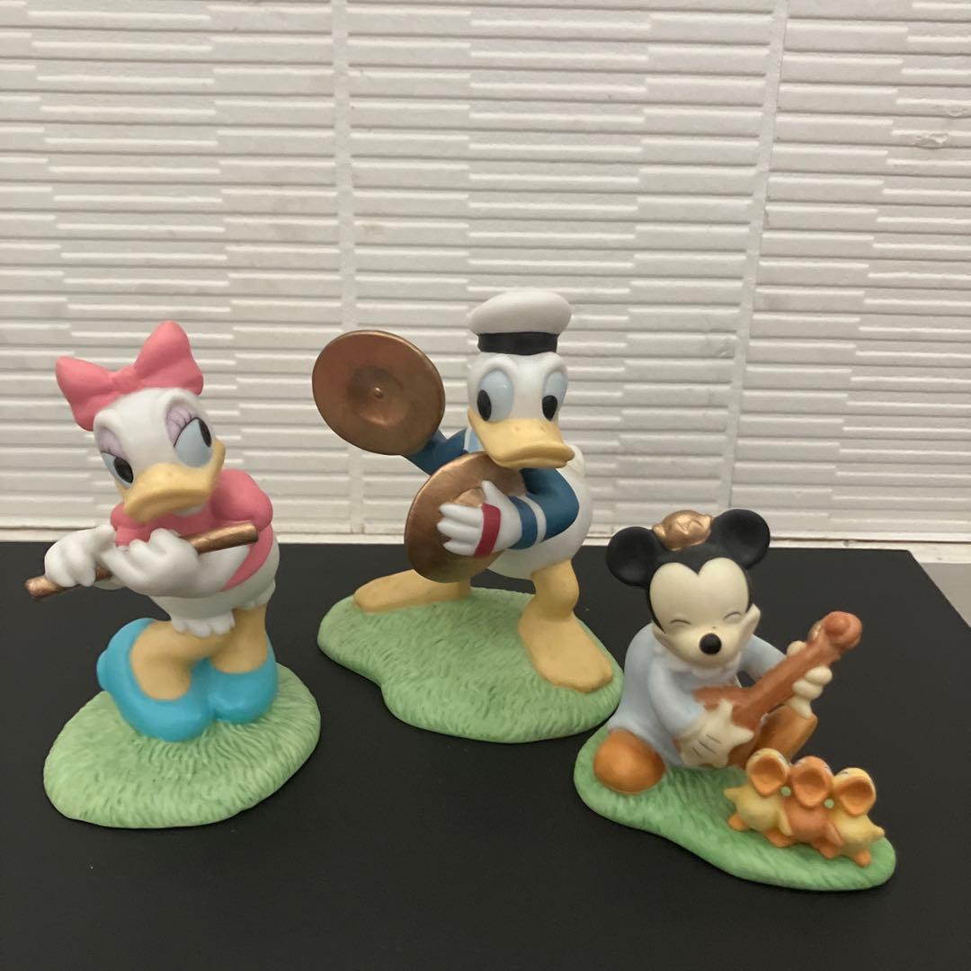 ディズニー　陶器置物　フィギュアリンワールド　オーケストラ　音楽隊