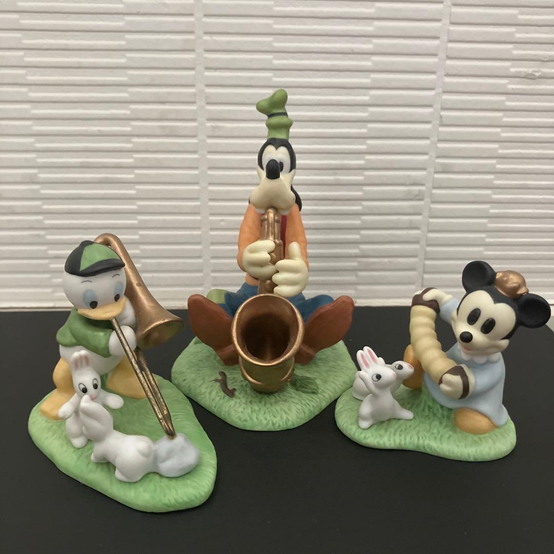 ディズニー　陶器置物　フィギュアリンワールド　オーケストラ　音楽隊