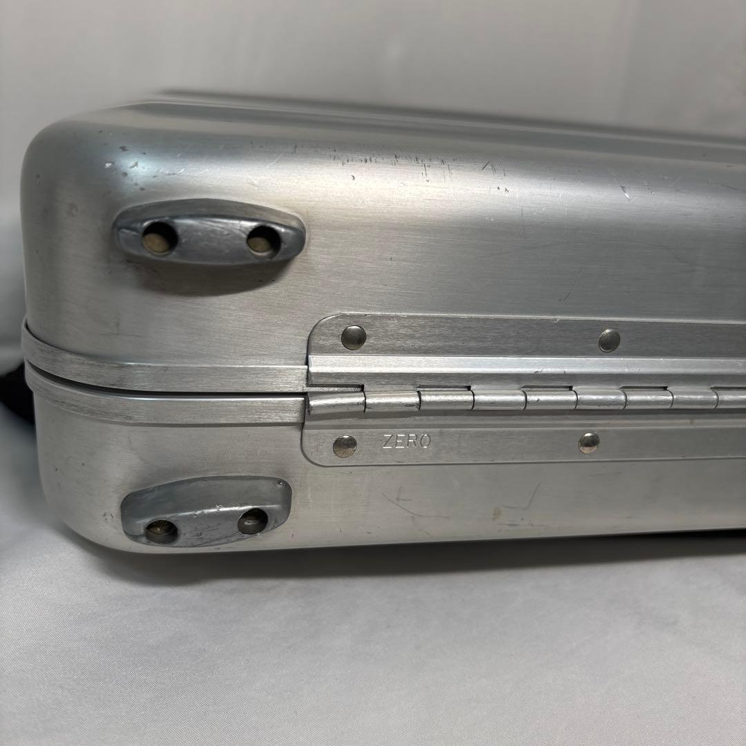 【美品】ゼロハリバートン　DZ5-S1 デラックススリム　アタッシュケース