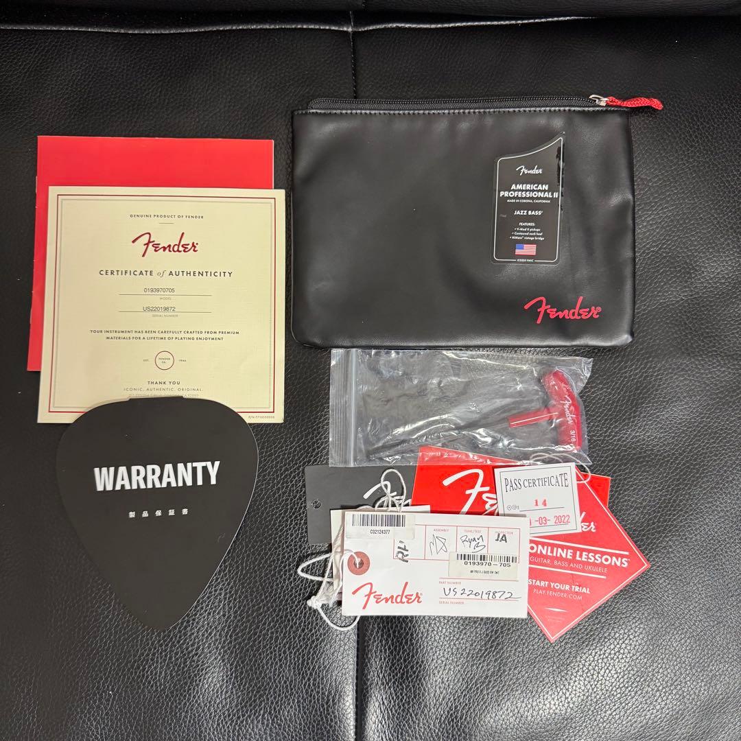 ベース Fender USA American Professional II